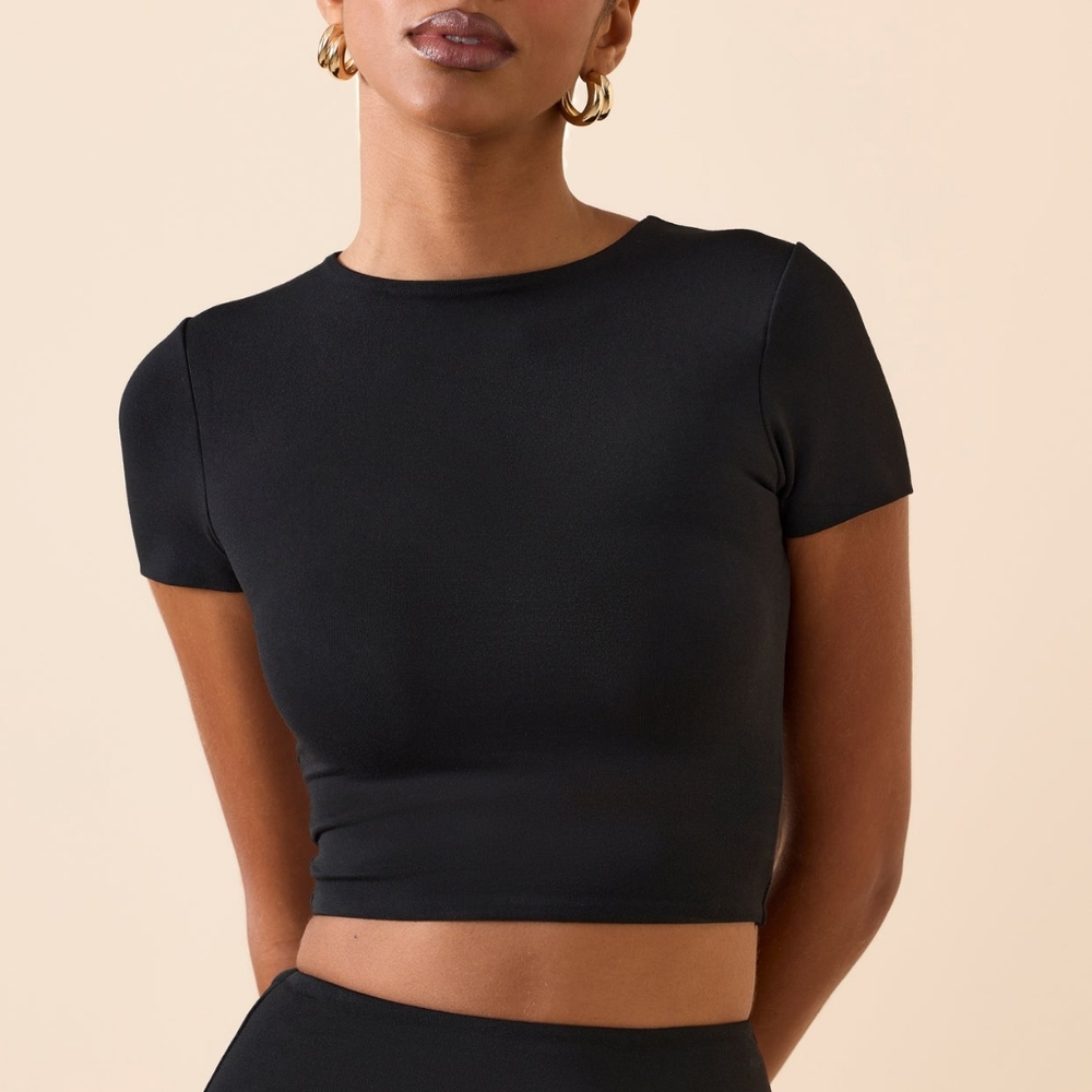 Crop top t shirt oh polly basic